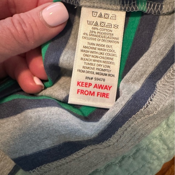 TOMMY BAHAMA “mix & match” kids striped tee! 💚💙 get ur kids summer ready! - Picture 8 of 8